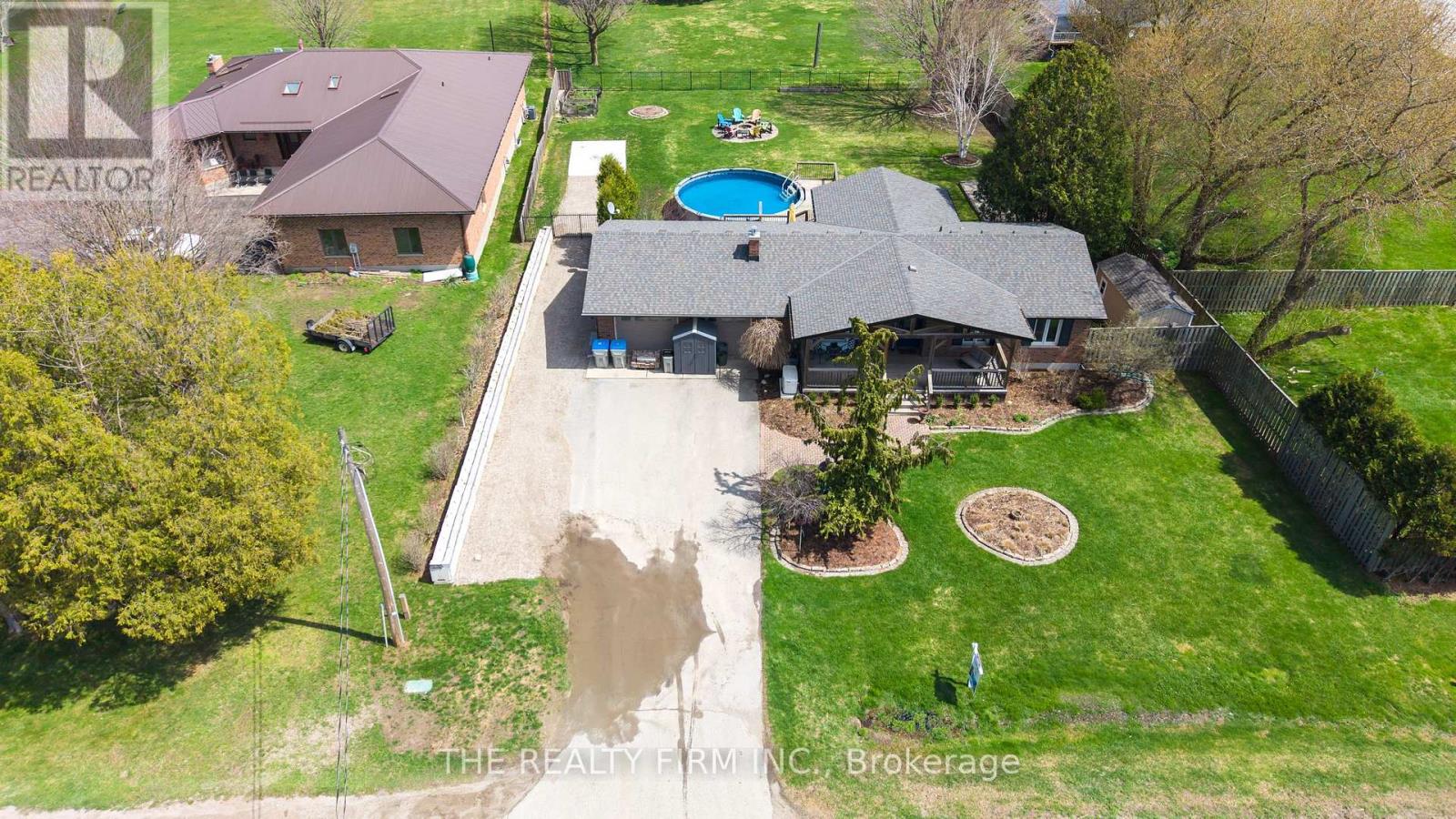 21584 HIGHBURY AVENUE N Property Photo