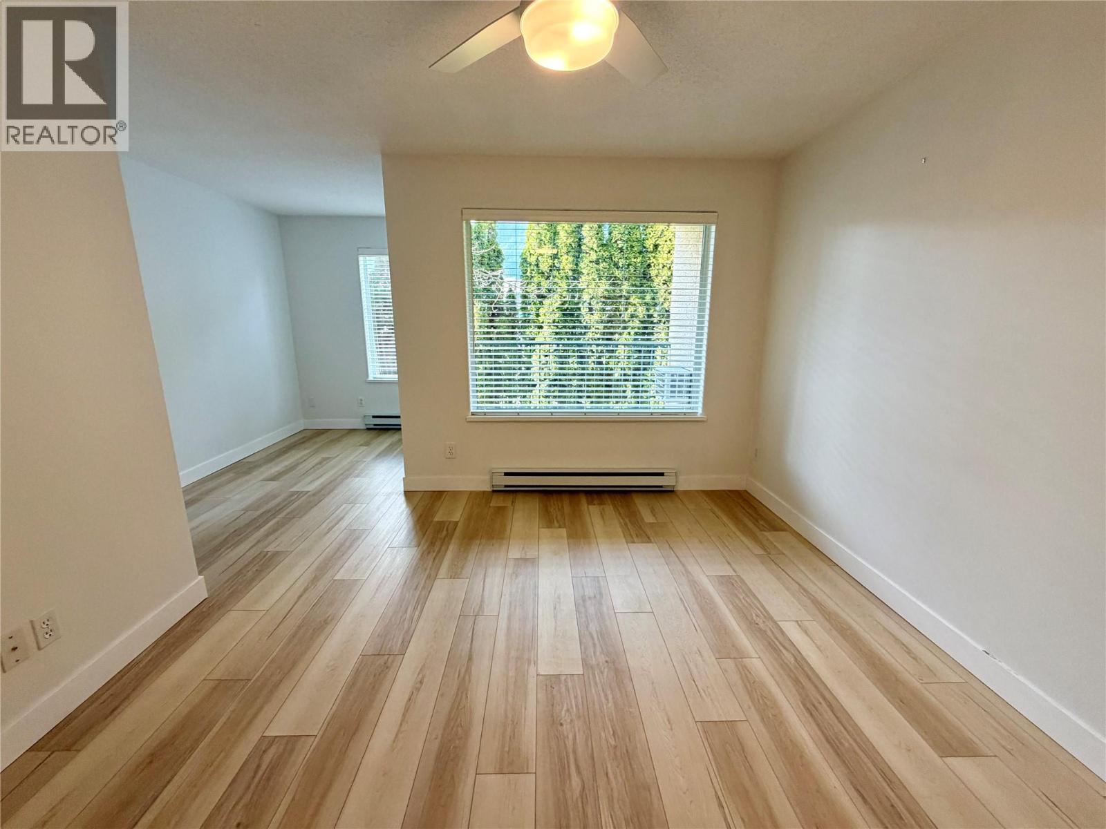 #118 1002 Riverside Avenue Unit# 118 - 20