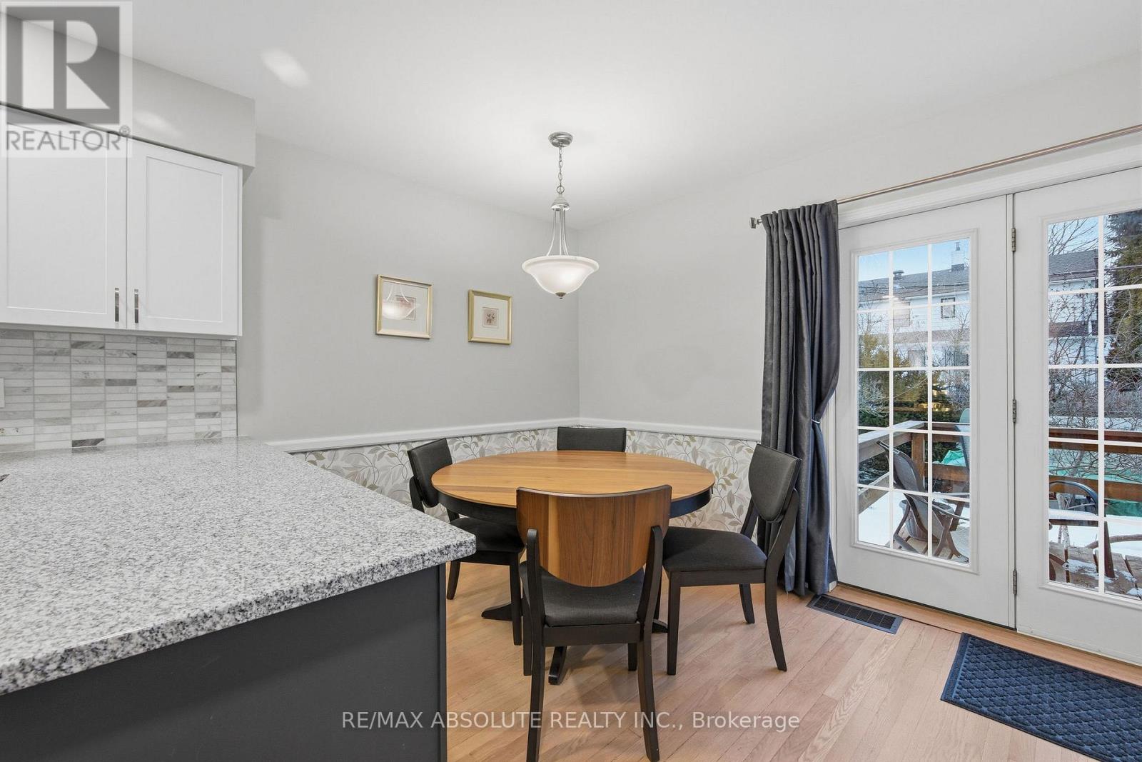 605 ROWANWOOD AVENUE — photo 14