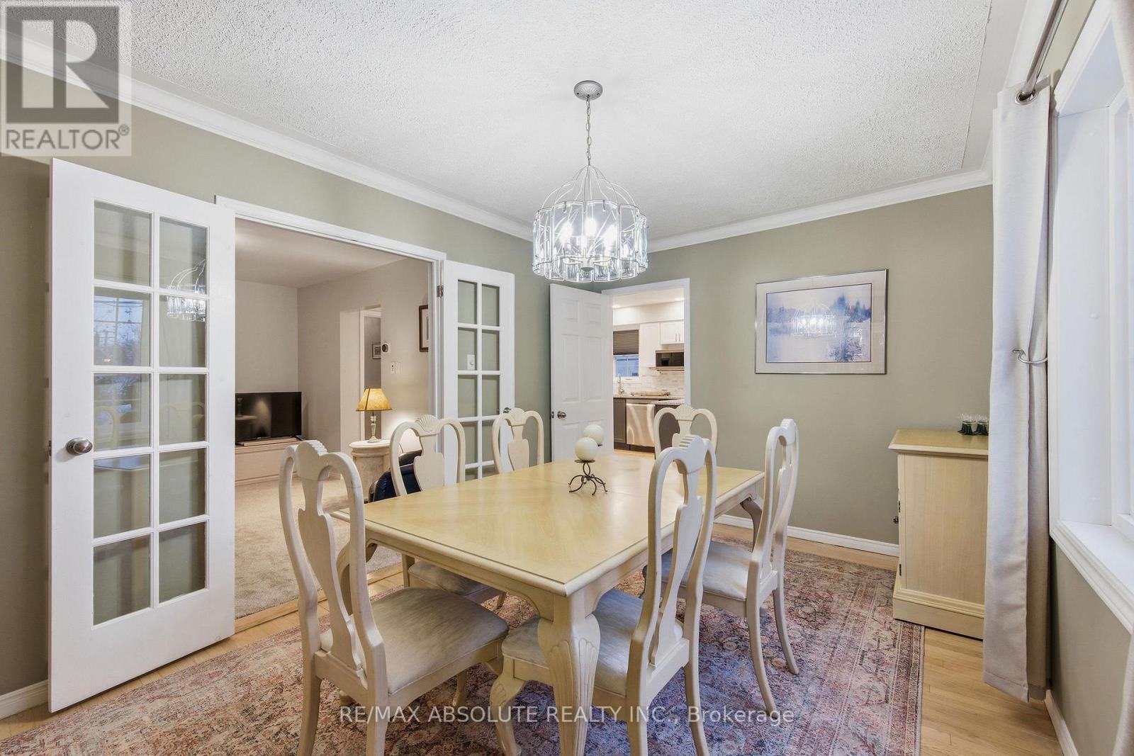 605 ROWANWOOD AVENUE — photo 17