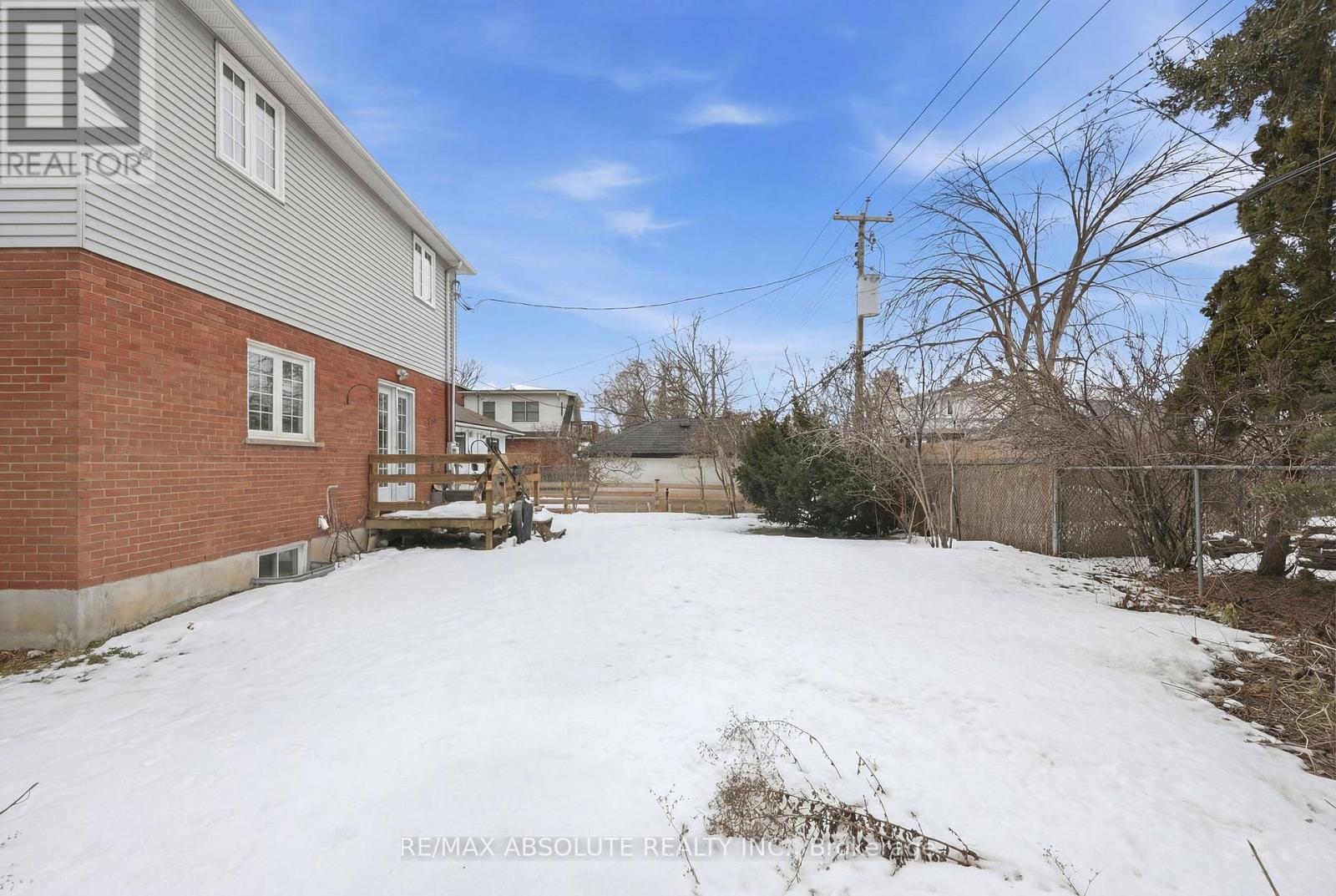 605 ROWANWOOD AVENUE — photo 49