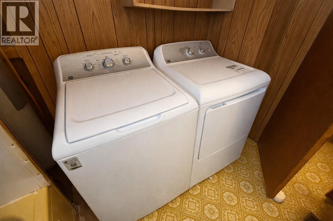 #12 851 Read Road - 10