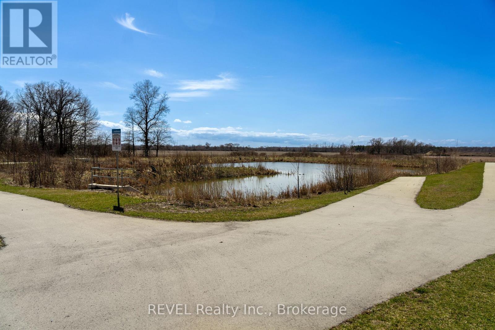 7515 SHERRILEE CRESCENT — photo 47
