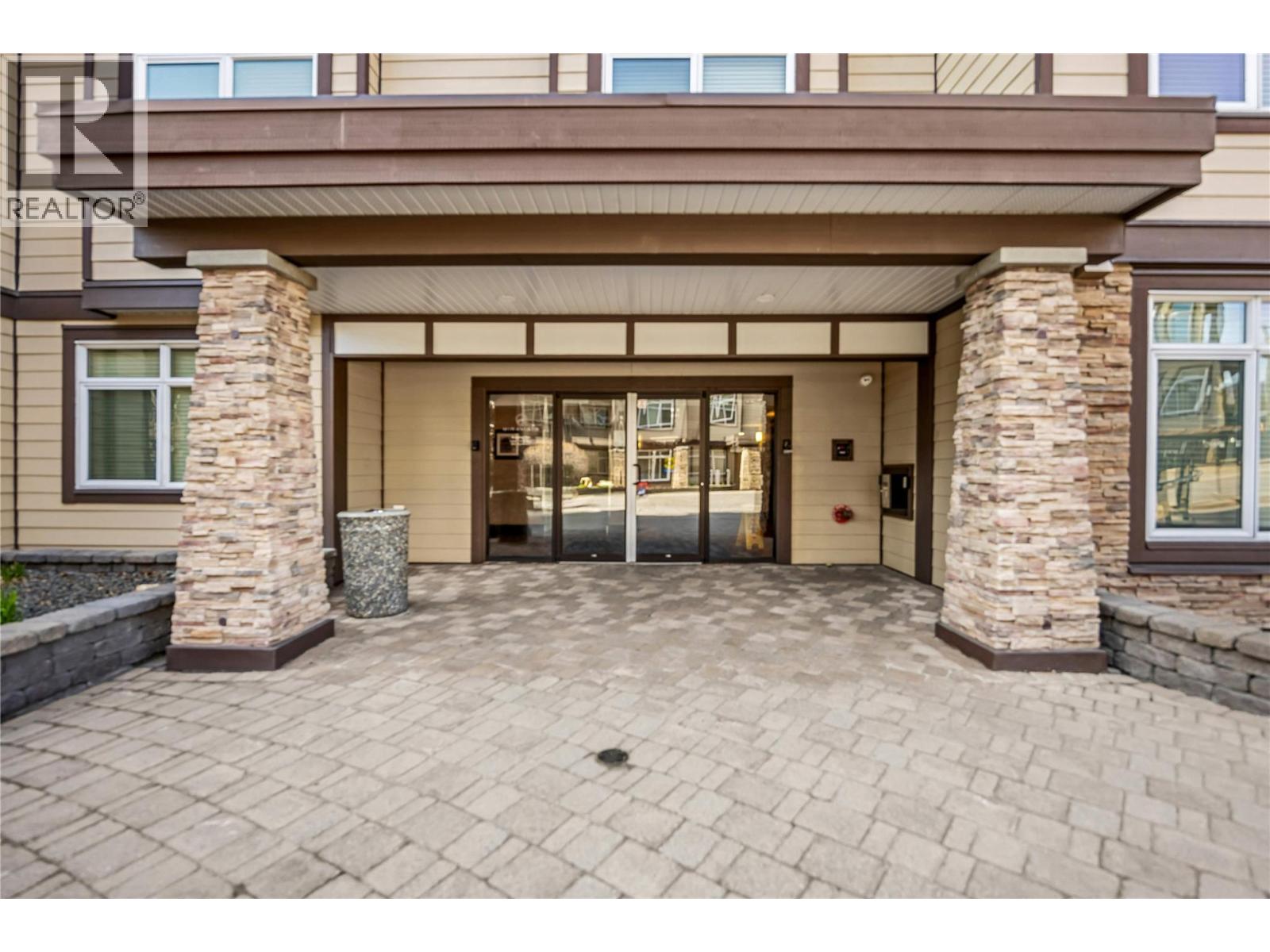 #2213 3843 Brown Road Unit# 2213 - 25