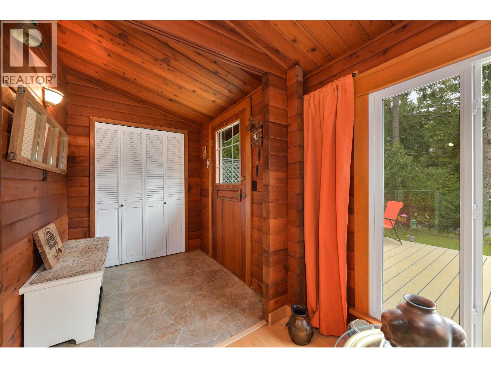 514 AYA REACH ROAD, Mayne Island
