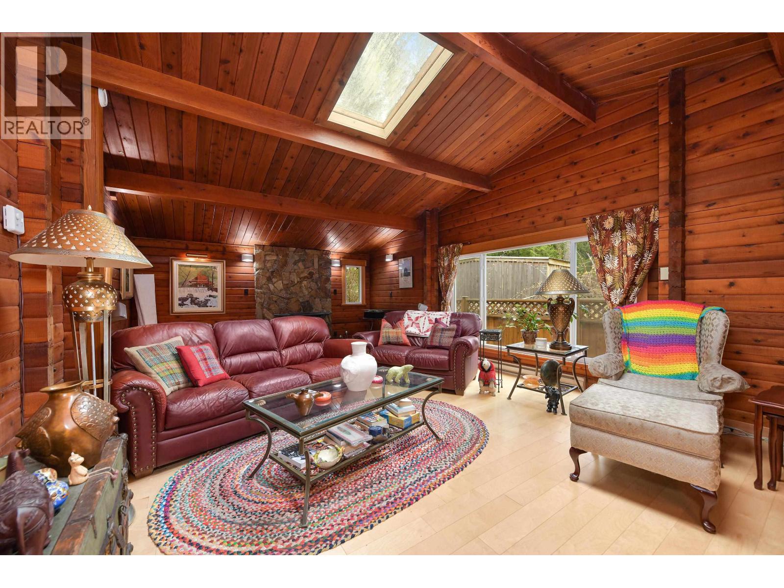 514 AYA REACH ROAD, Mayne Island