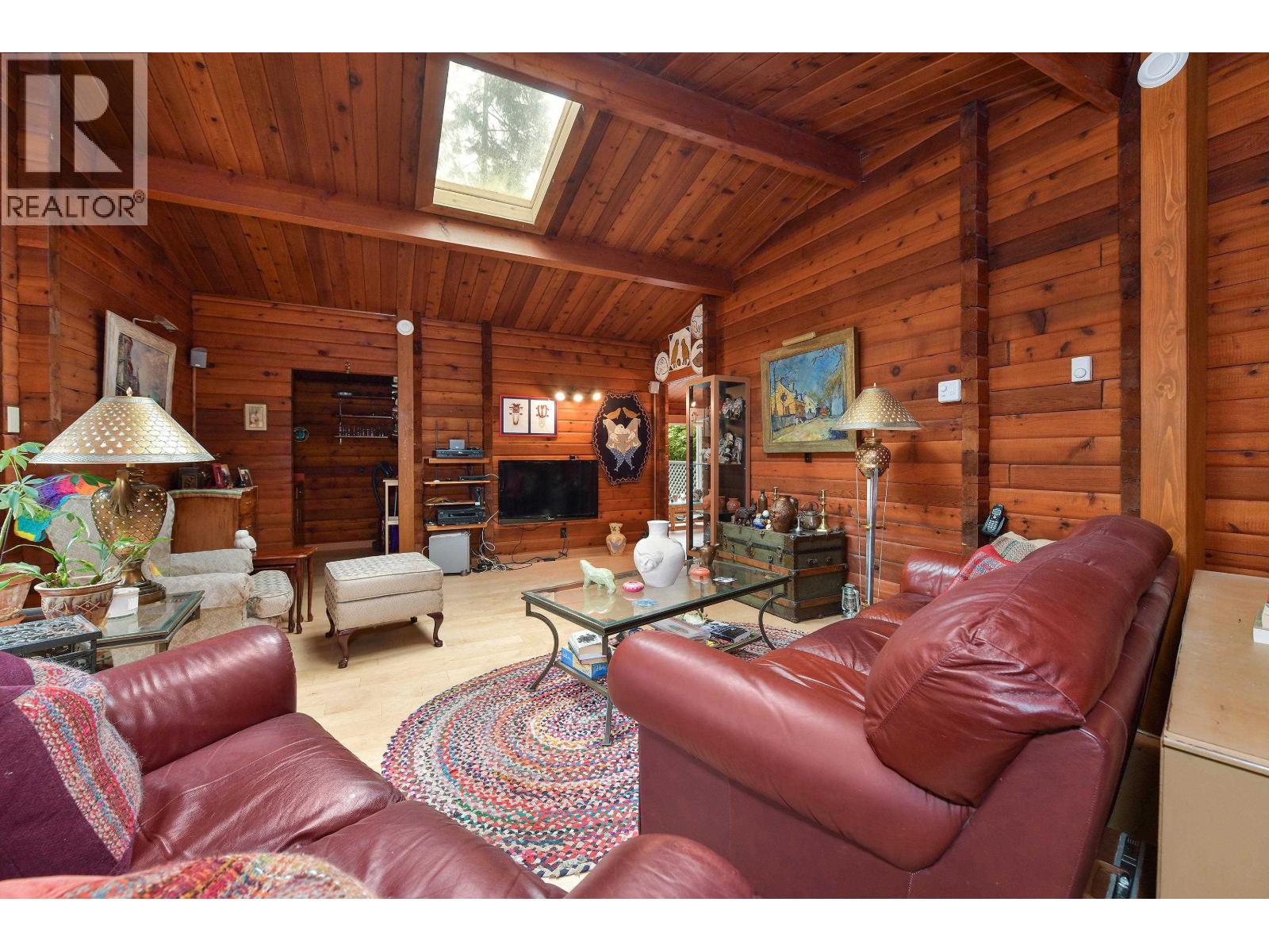 514 AYA REACH ROAD, Mayne Island