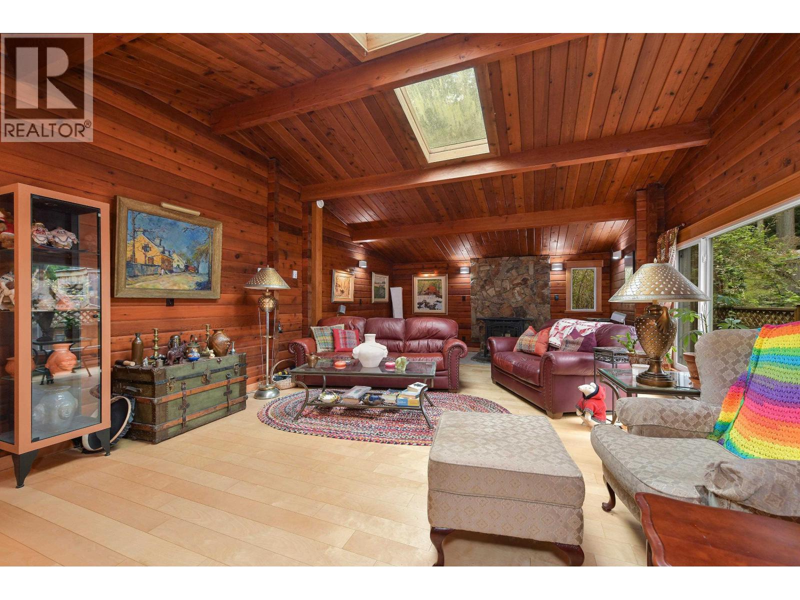 514 AYA REACH ROAD, Mayne Island