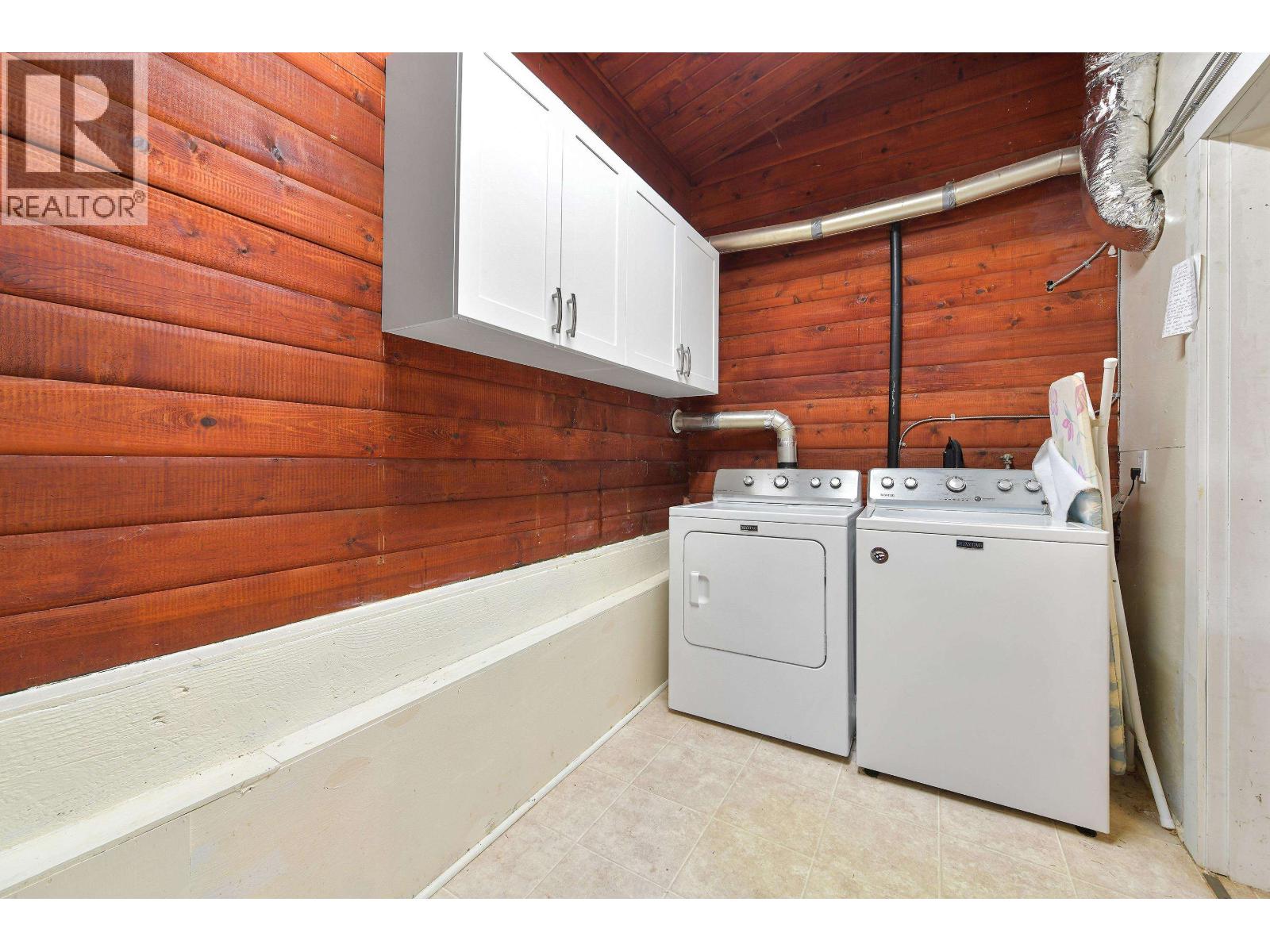 514 AYA REACH ROAD, Mayne Island