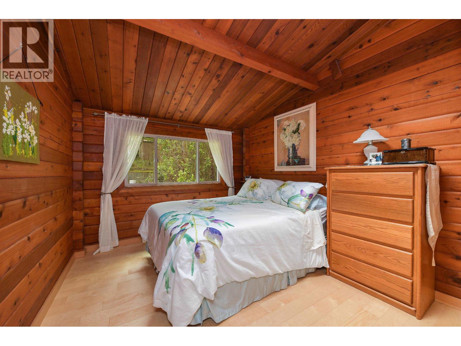 514 AYA REACH ROAD, Mayne Island