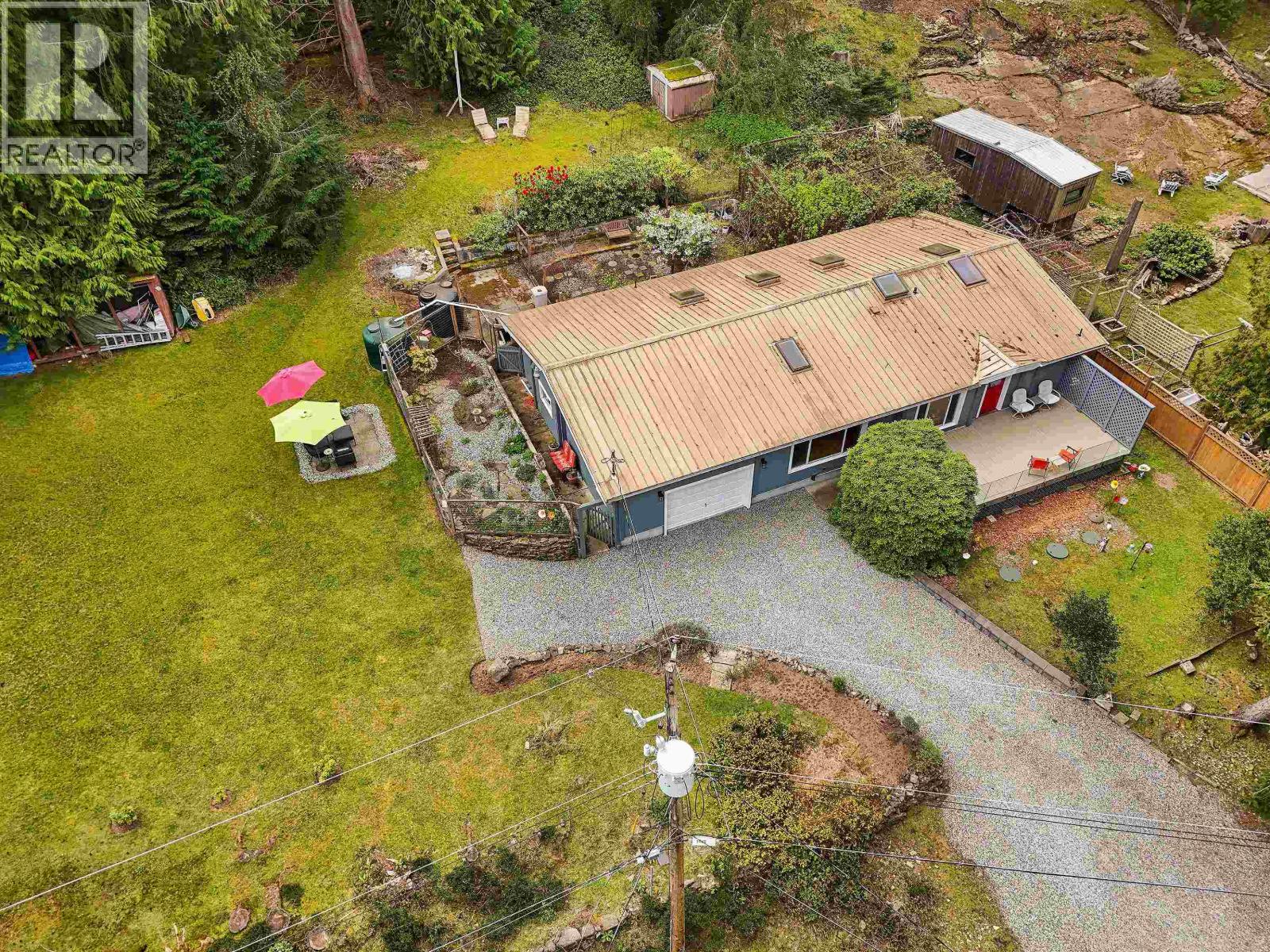 514 AYA REACH ROAD, Mayne Island