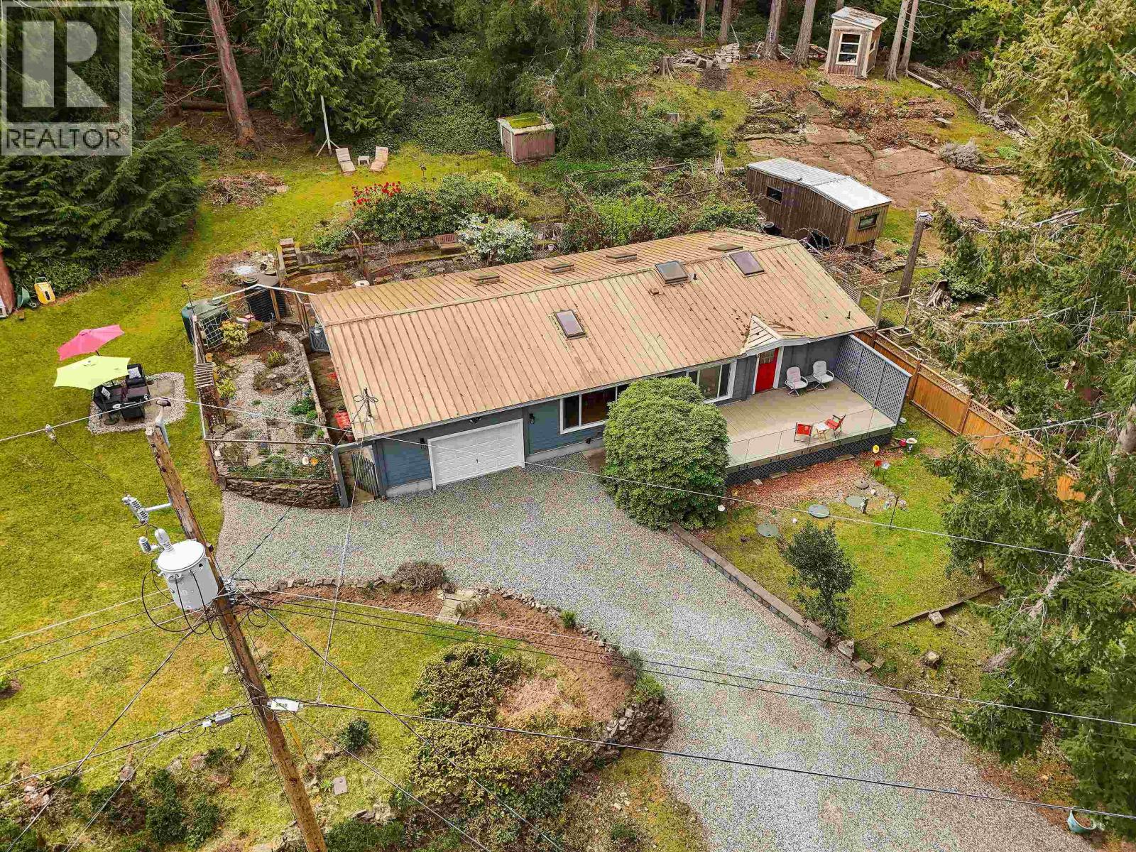 514 AYA REACH ROAD, Mayne Island