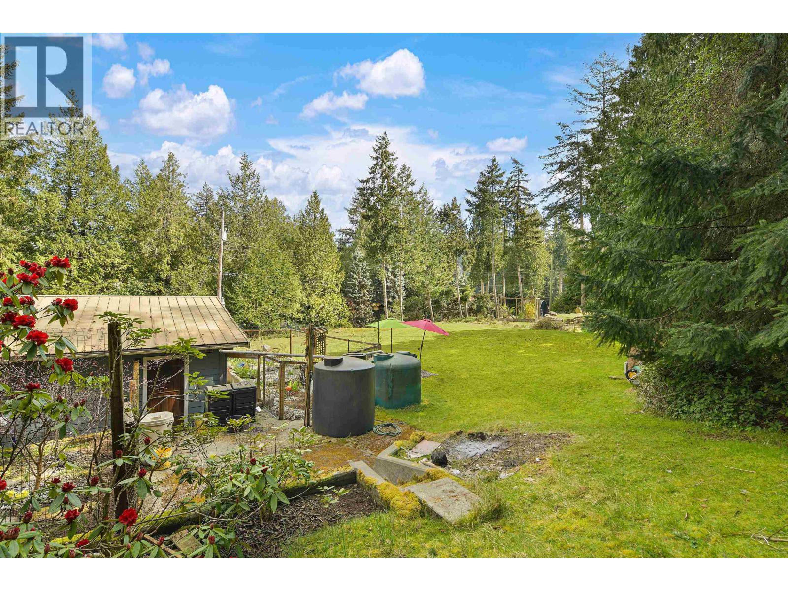 514 AYA REACH ROAD, Mayne Island