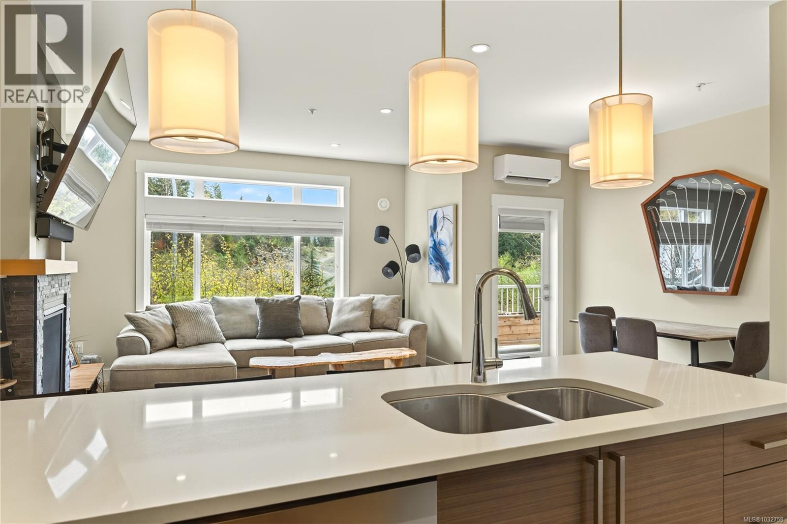 #202 5646 Linley Valley Dr - 10