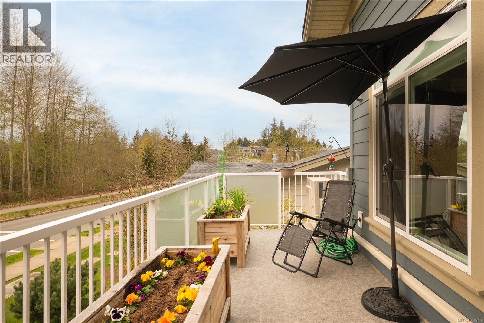 #202 5646 Linley Valley Dr - 32