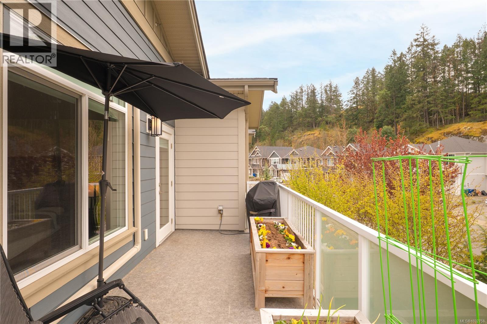 #202 5646 Linley Valley Dr - 33