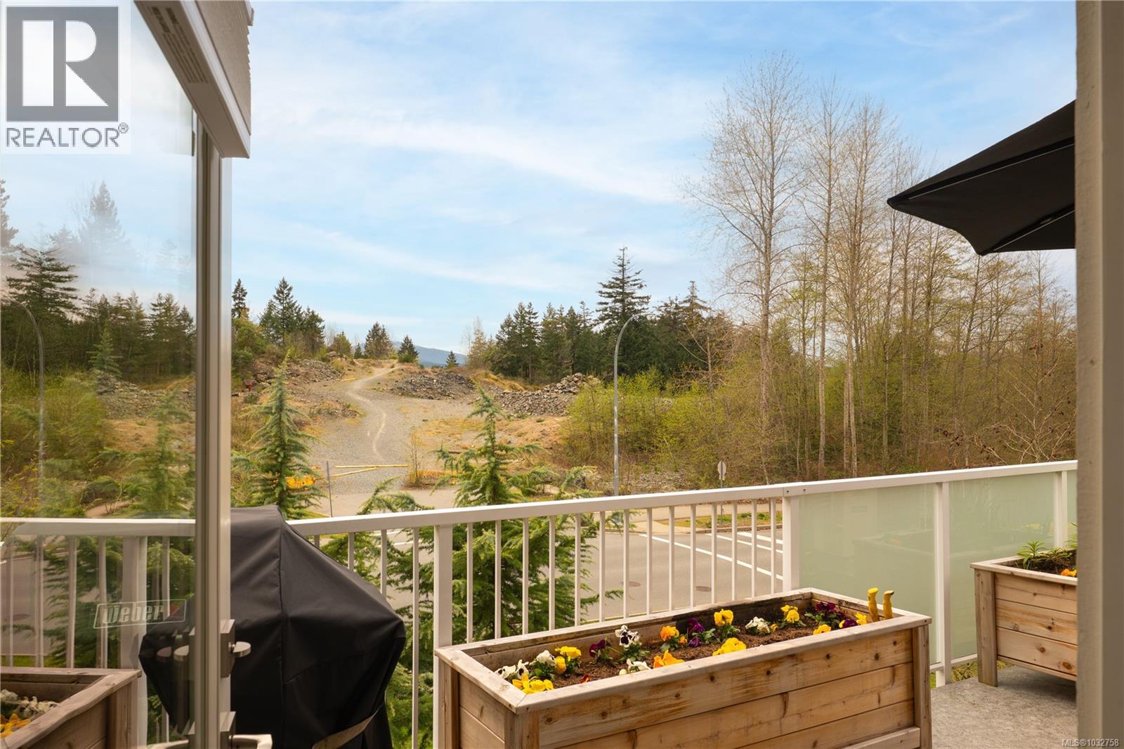 #202 5646 Linley Valley Dr - 34