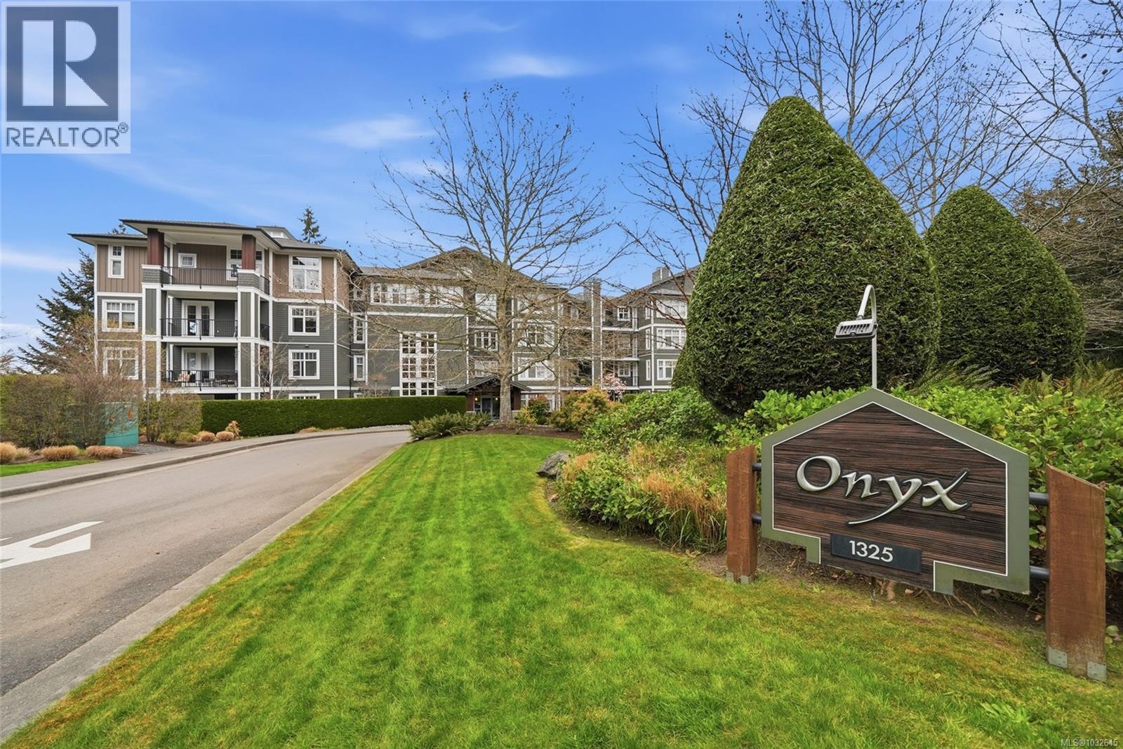 #101 1325 Cape Cod Dr - Image 2