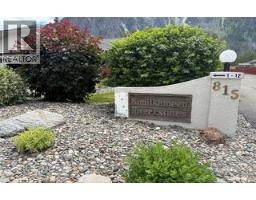 2 815 11th Avenue, Keremeos