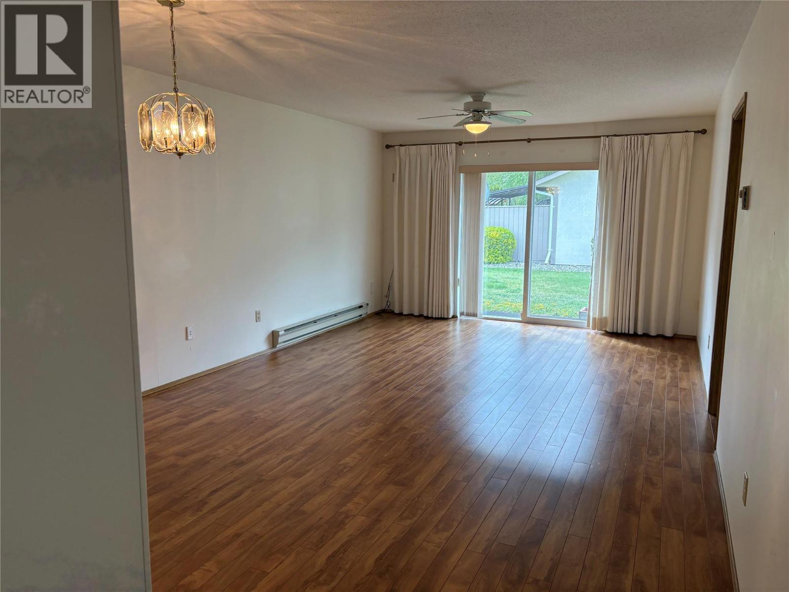 815 11th Avenue Unit# 2, Keremeos