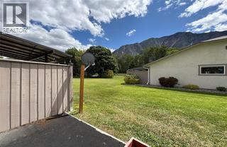815 11th Avenue Unit# 2, Keremeos