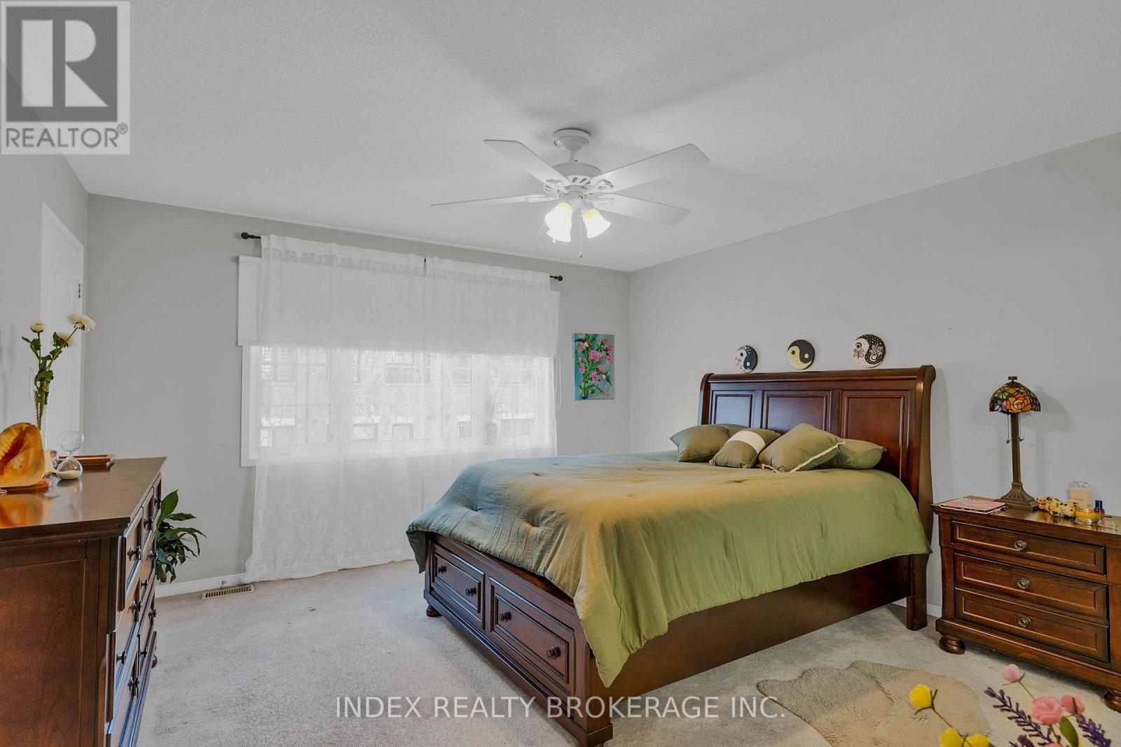 806 MCCUE DRIVE - 20