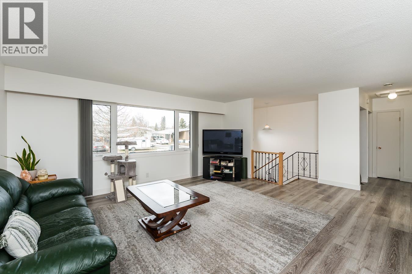 Photo 12 of 38 — 138 KELLY STREET · Prince George, BC