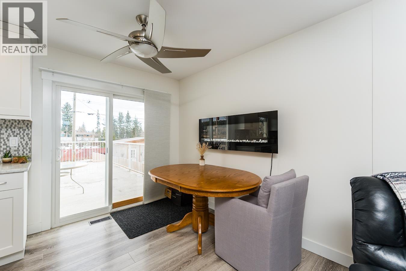 Photo 10 of 38 — 138 KELLY STREET · Prince George, BC