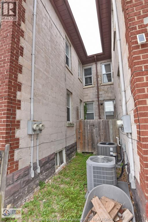 1441 ELLIS EAST - 34