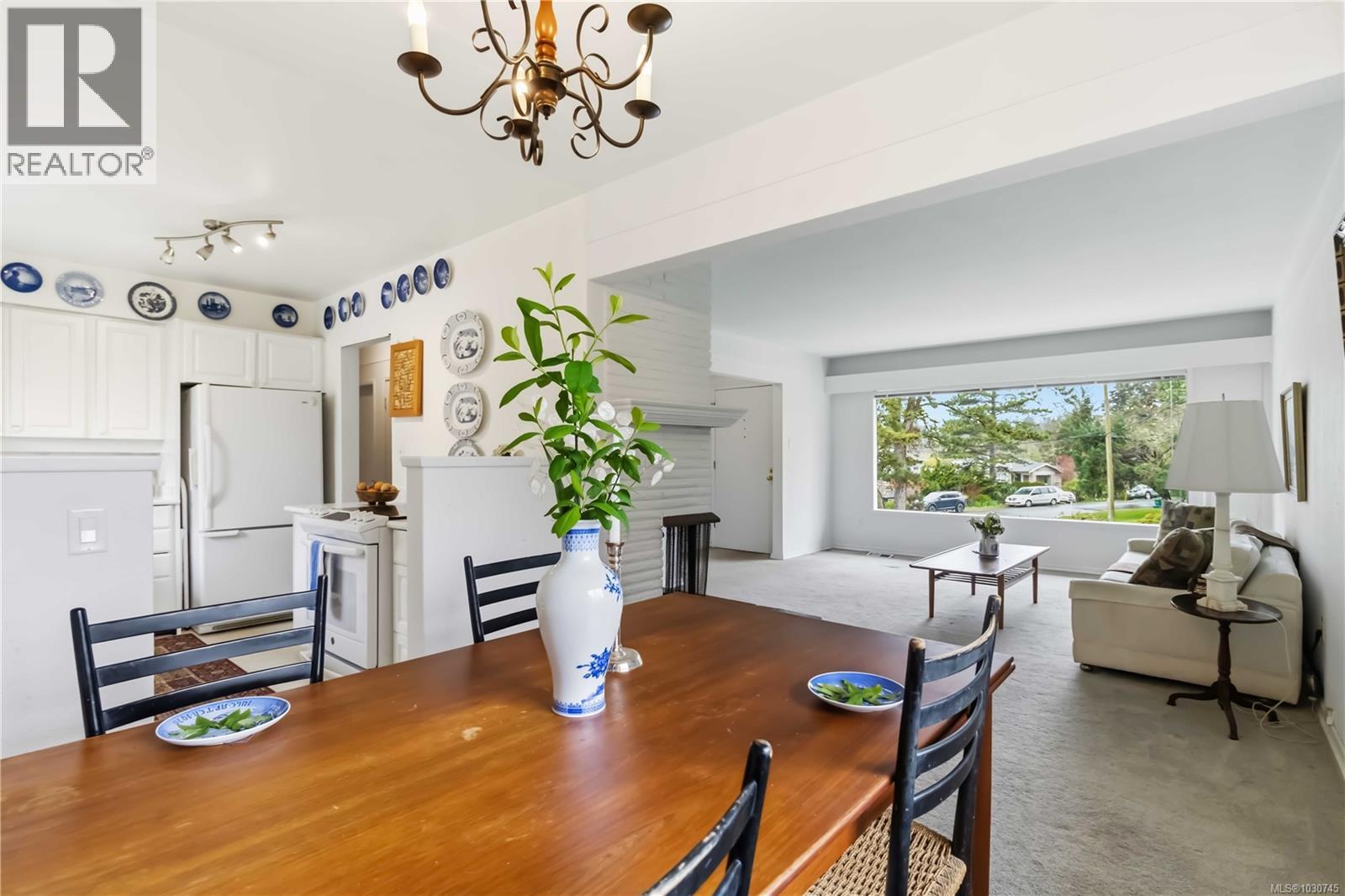 70 Kingham Pl - 10
