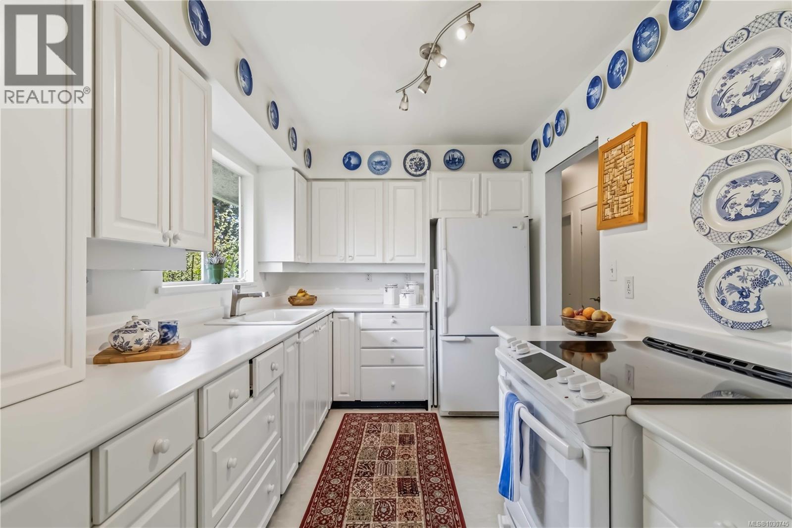 70 Kingham Pl - 11