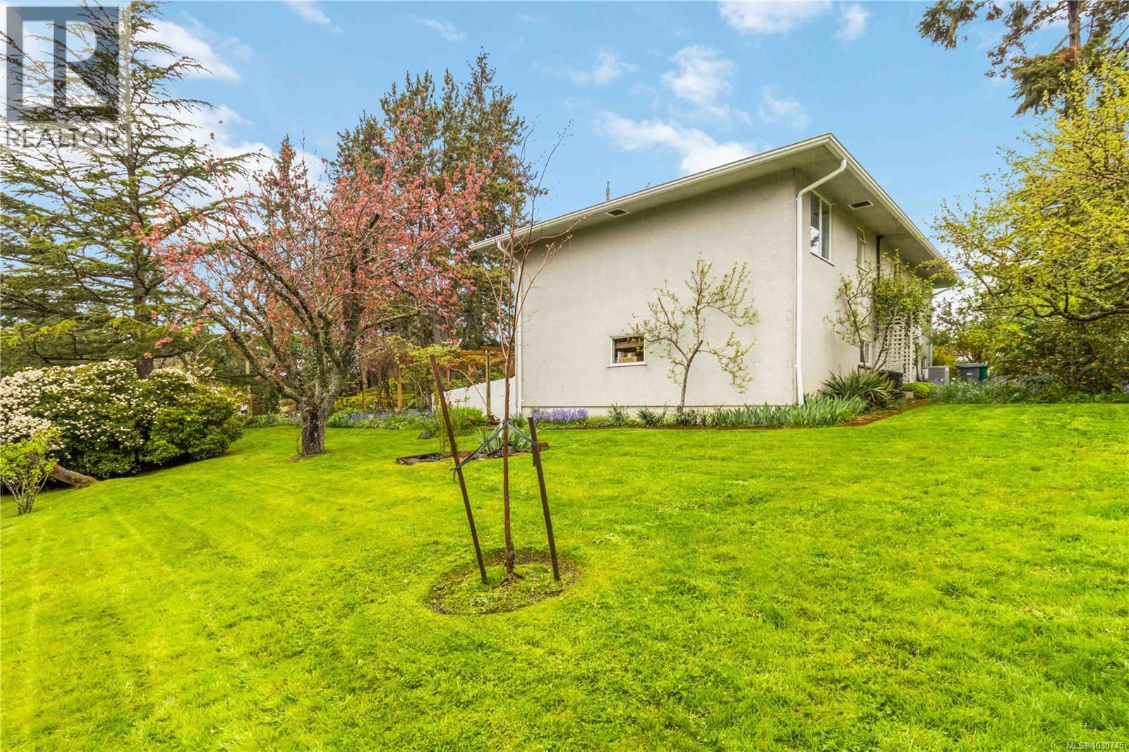 70 Kingham Pl - 37