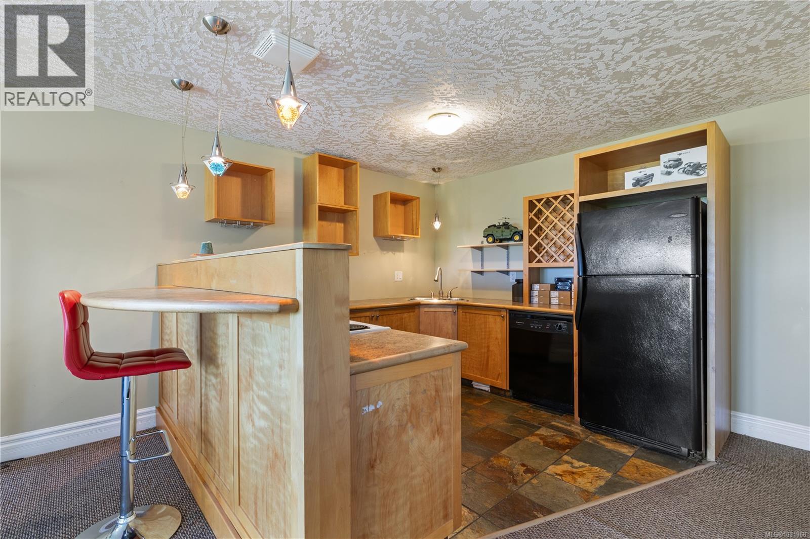 3361 Hatley Dr — photo 63
