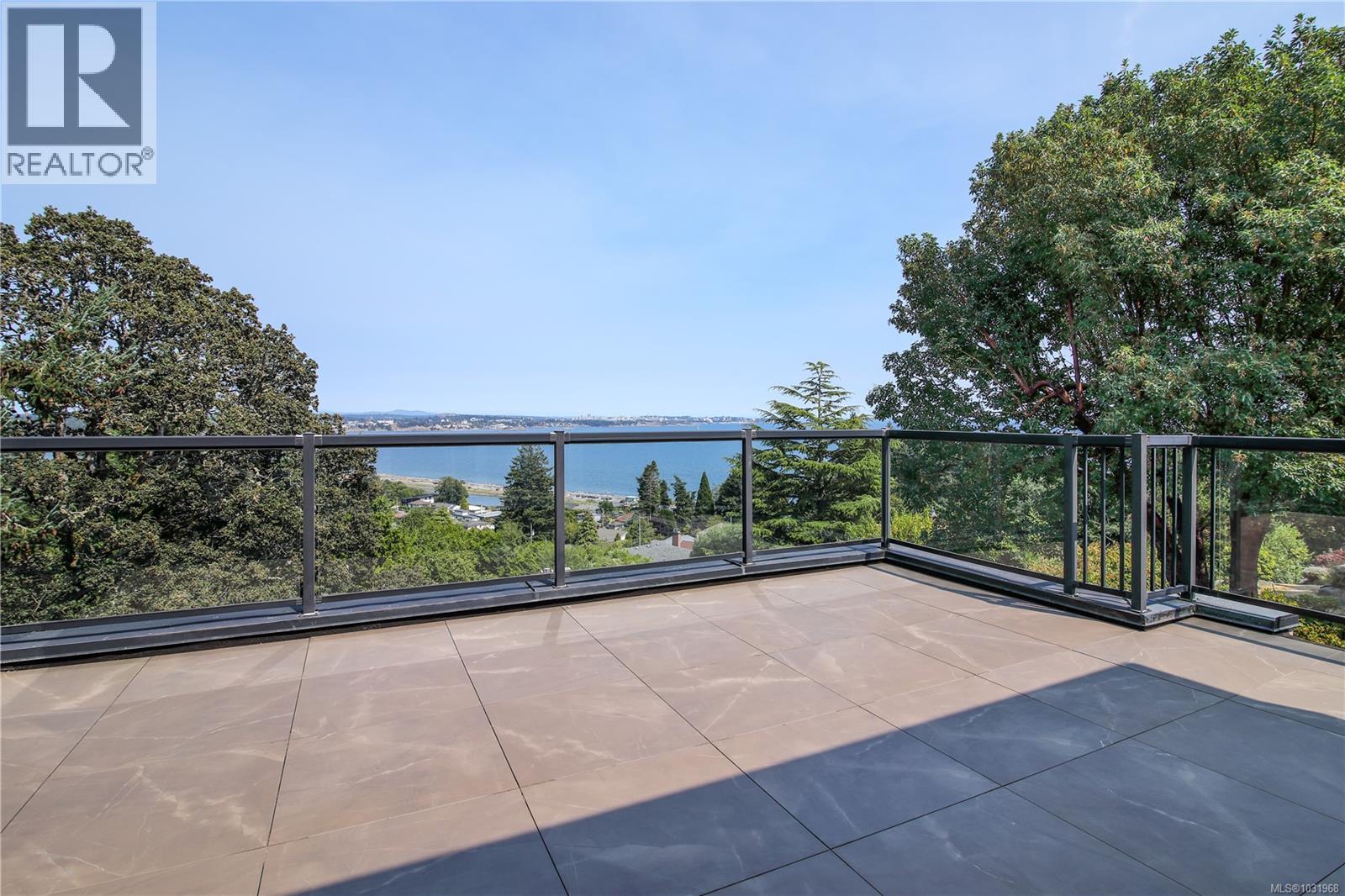 3361 Hatley Dr — photo 40