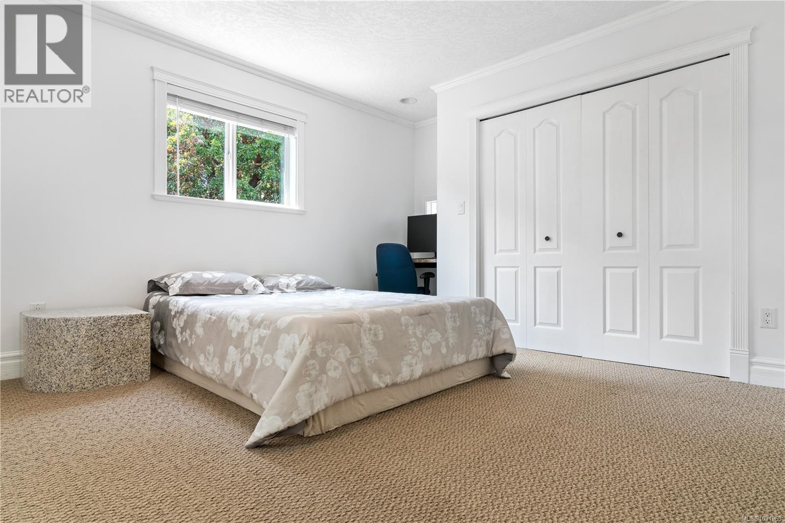 3361 Hatley Dr — photo 52