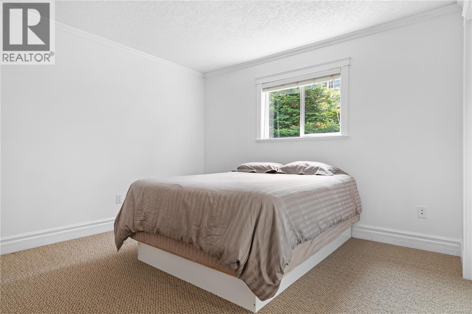 3361 Hatley Dr — photo 49