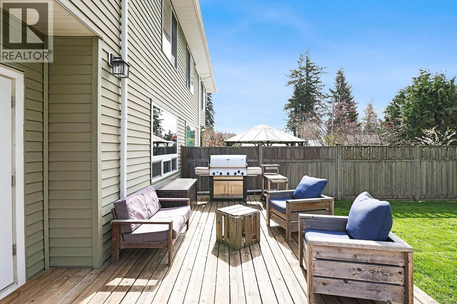 1555B Willemar Ave - 26