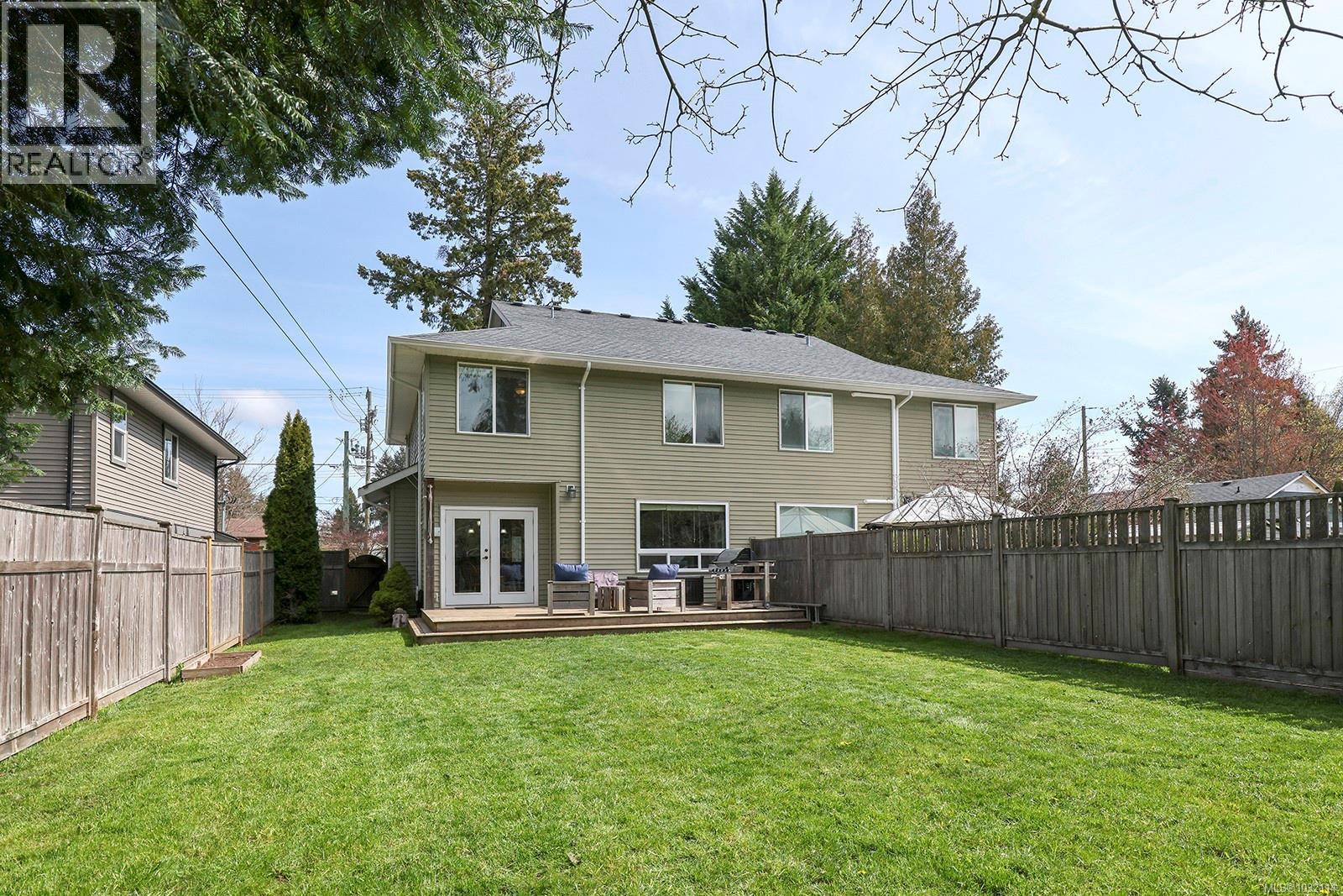 1555B Willemar Ave - 28