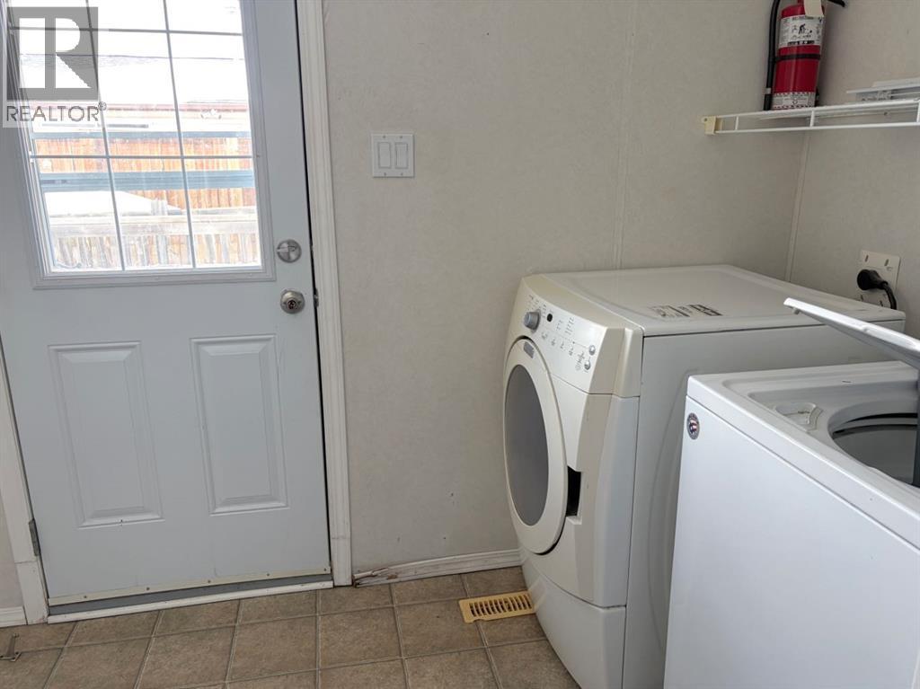 109 Elm Street, Fort McMurray