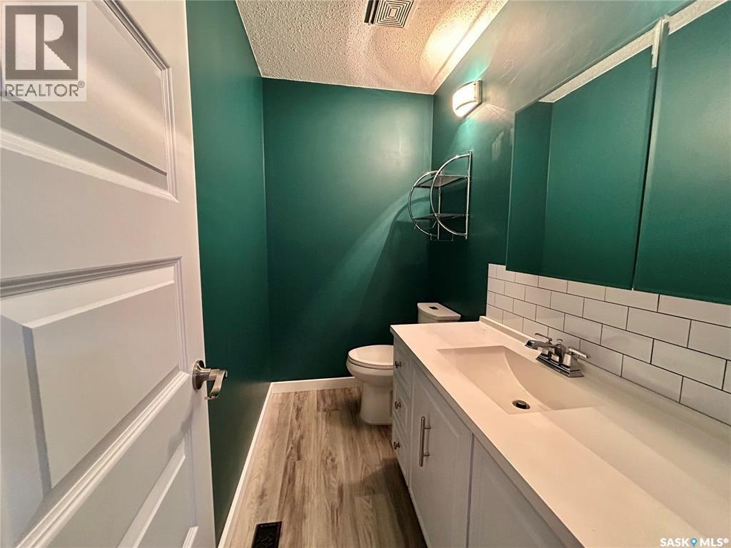 116 6th STREET E - 19