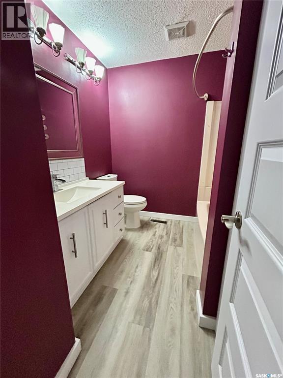 116 6th STREET E - 22