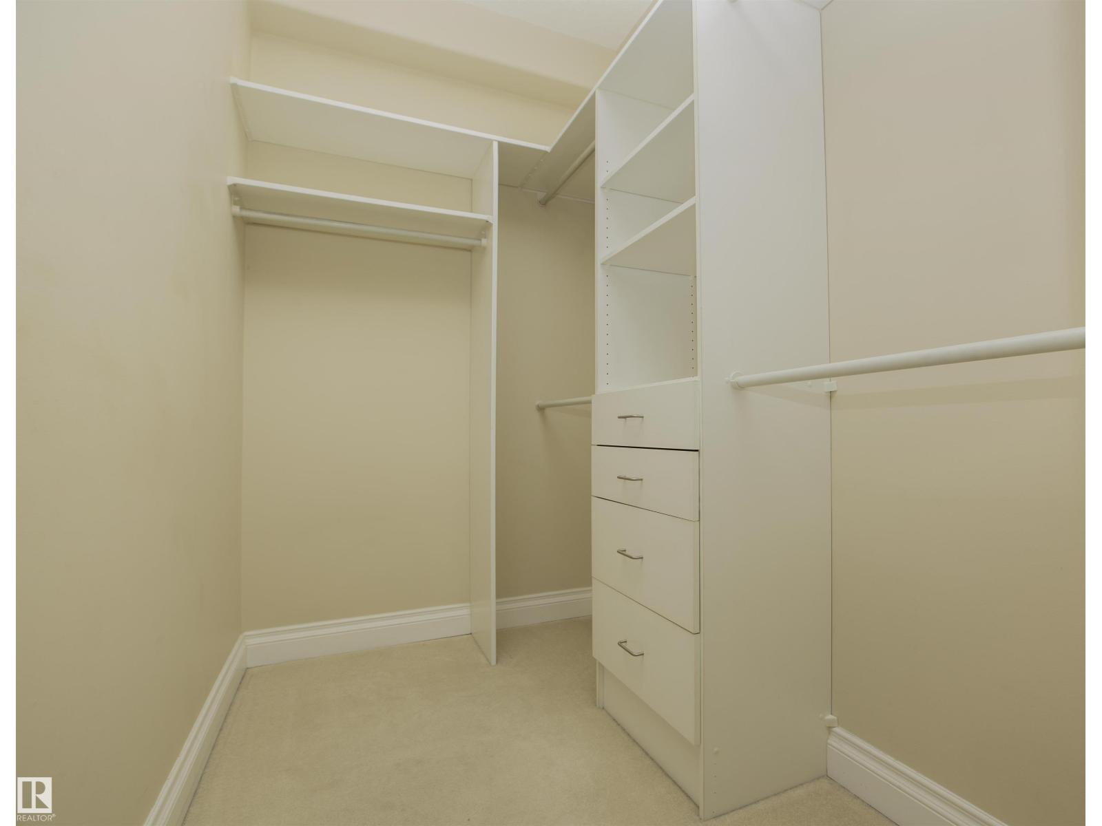 #202 8631 108 ST NW, Edmonton