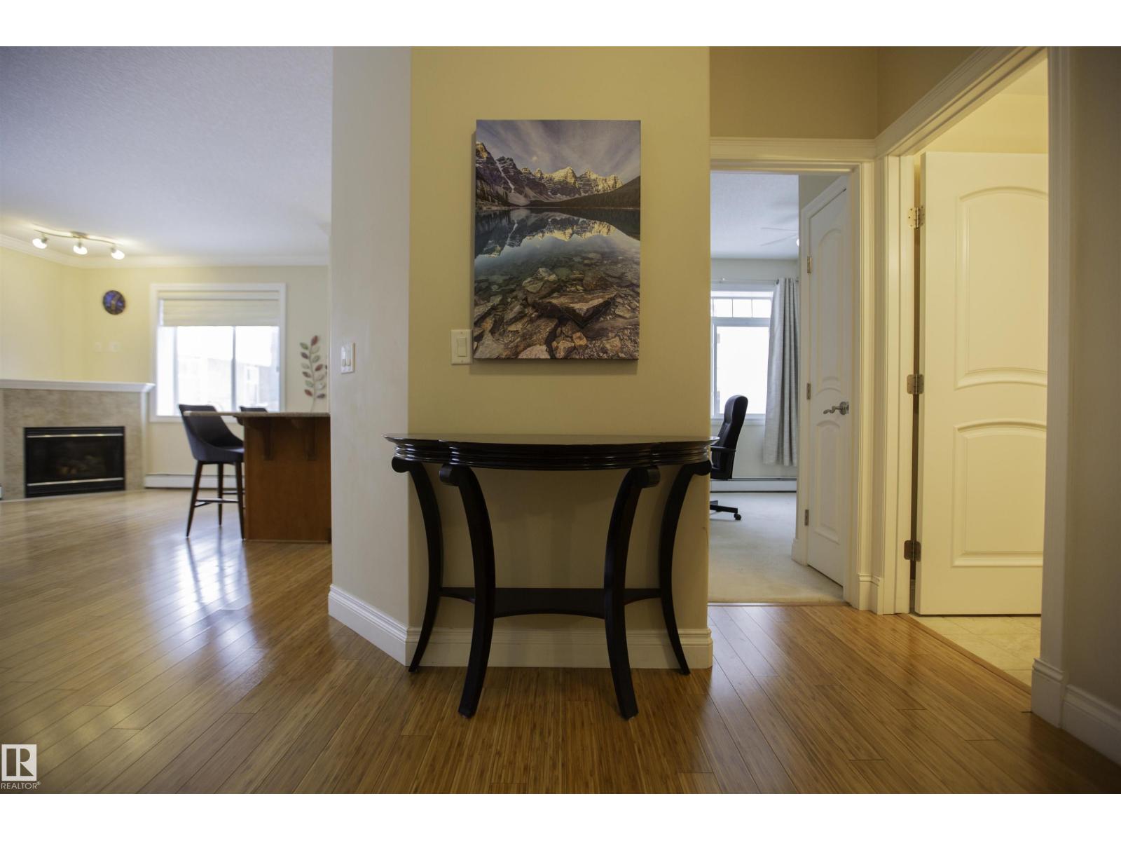 #202 8631 108 ST NW, Edmonton