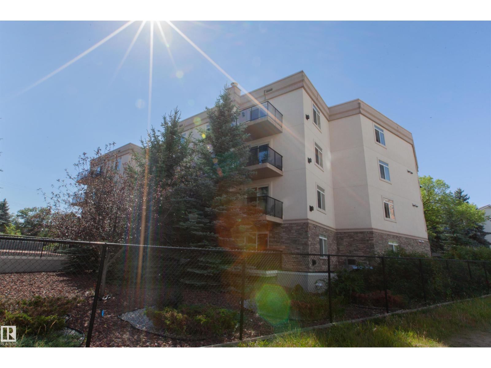 #202 8631 108 ST NW, Edmonton