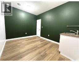 213 & 215 Centre Street, Nipawin, SK S0E1E0 Photo 10