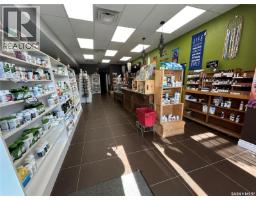 213 & 215 Centre Street, Nipawin, SK S0E1E0 Photo 33