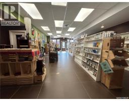 213 & 215 Centre Street, Nipawin, SK S0E1E0 Photo 36