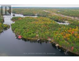 744 Island 10/baxter Lake, Georgian Bay, ON L0K1S0 Photo 24
