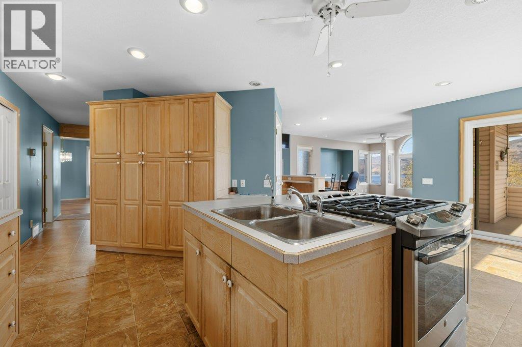  5226 Clarence Road, Peachland