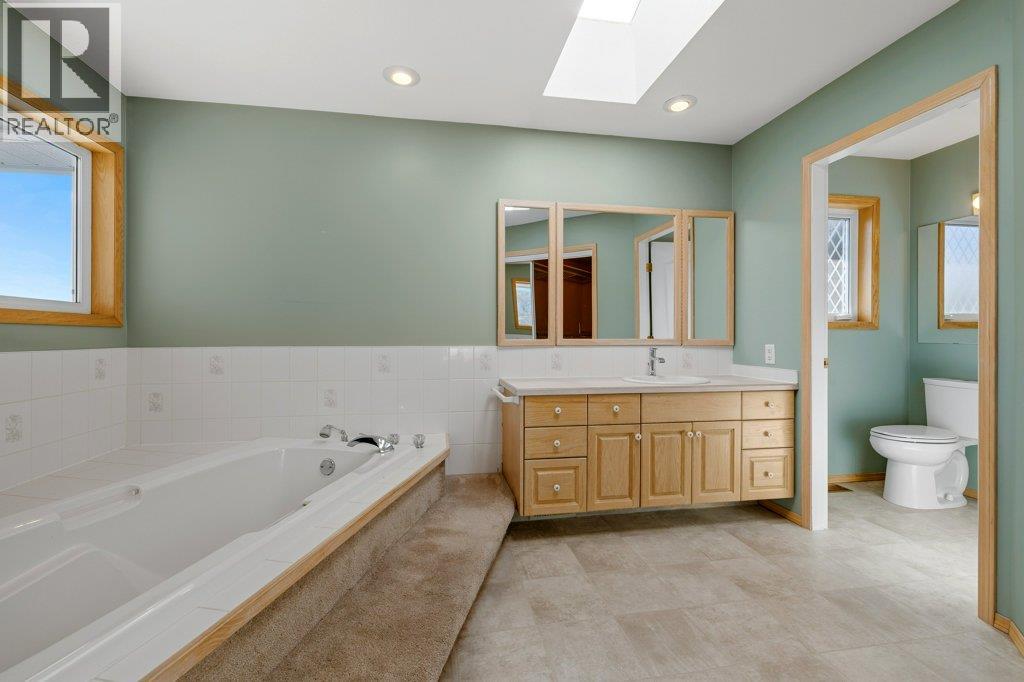  5226 Clarence Road, Peachland